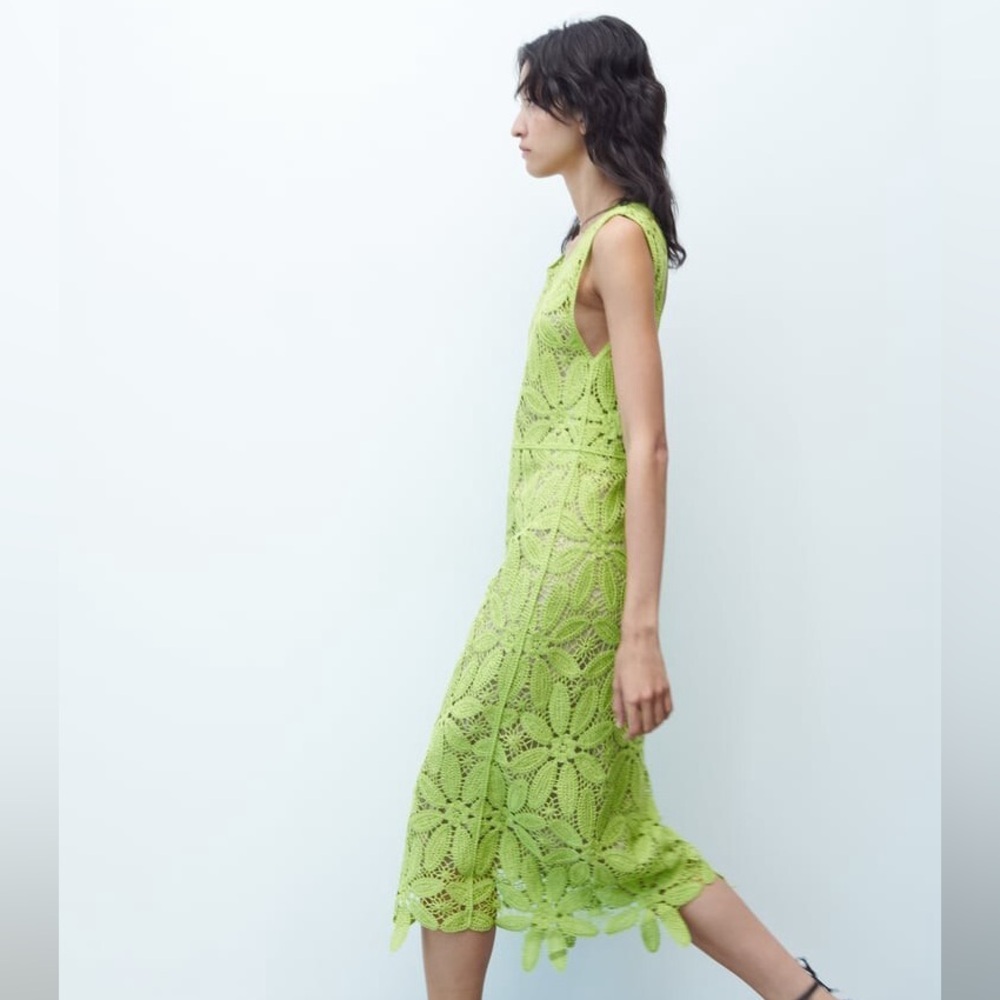 Zara green macramé crochet knit dress size medium NWT